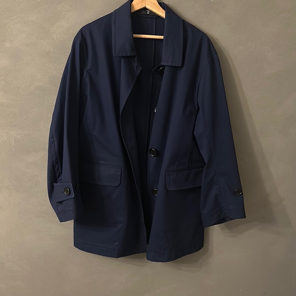 Navy Trench Coat with Classic Lapel Design